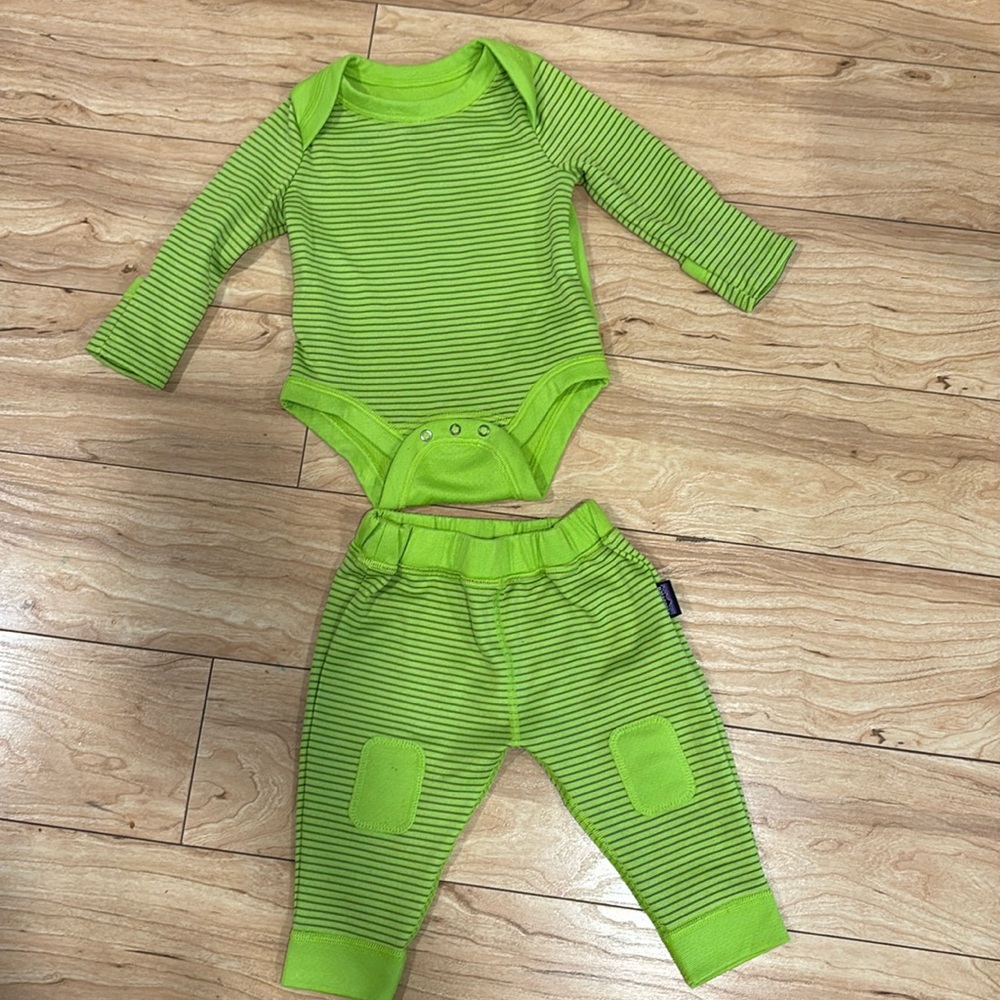 Infant Patagonia Midweight Baselayer Capilene